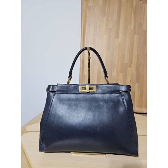 Authentic Fendi Peekaboo Normal Bag Deep Navy Blue - Picture 14 of 14